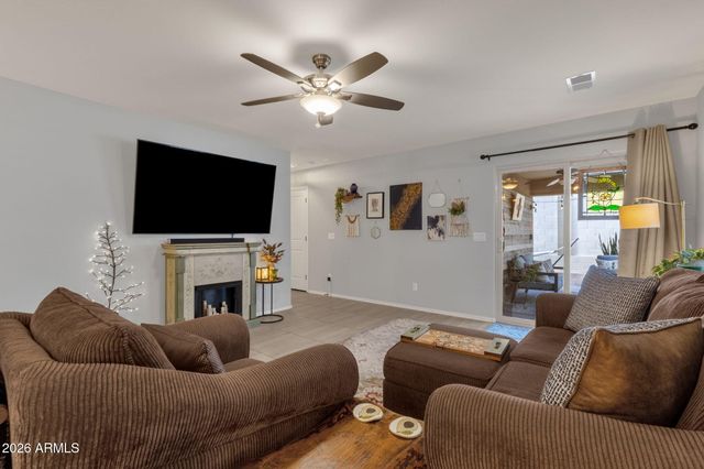 1858 W EXPRESSMAN Street, Apache Junction, AZ 85120