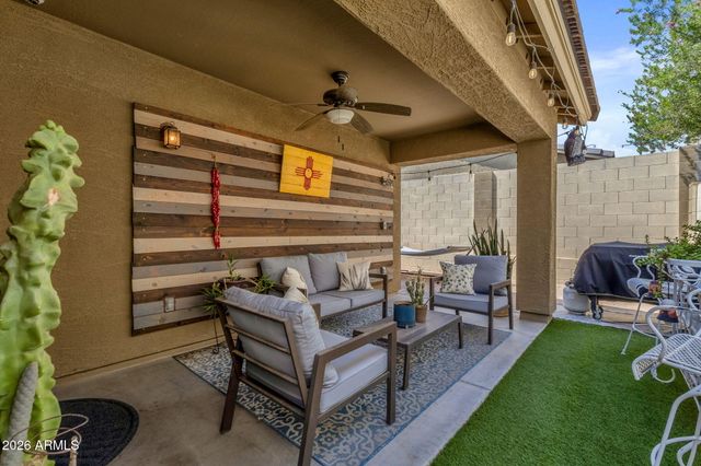1858 W EXPRESSMAN Street, Apache Junction, AZ 85120