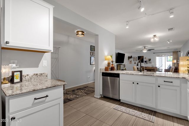 1858 W EXPRESSMAN Street, Apache Junction, AZ 85120