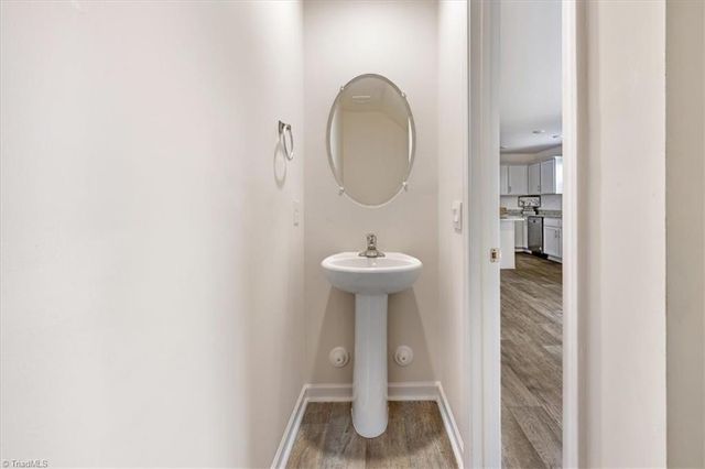 4556 Heatherly Road, Winston-salem, NC 27105