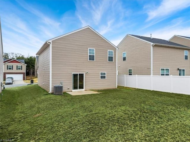 4556 Heatherly Road, Winston-salem, NC 27105