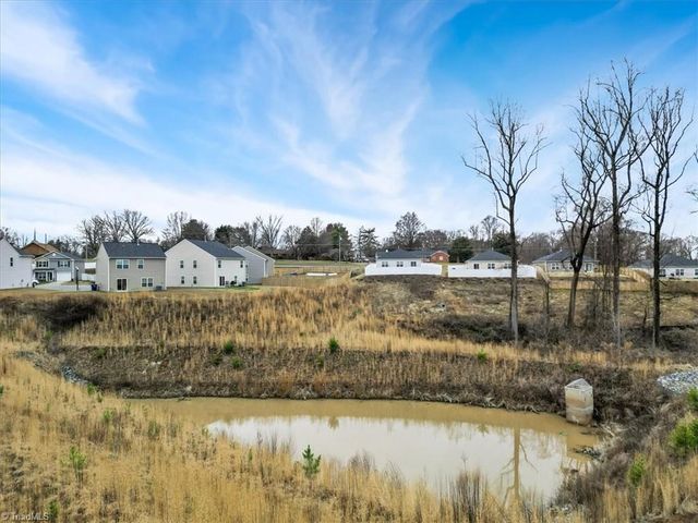 4556 Heatherly Road, Winston-salem, NC 27105