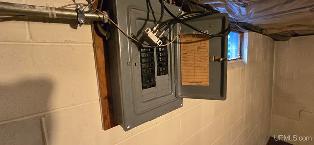 705 Mullen Street, Quinnesec, MI 49876