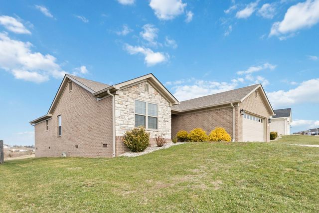 313 Wyldwood Way, Berea, KY 40403