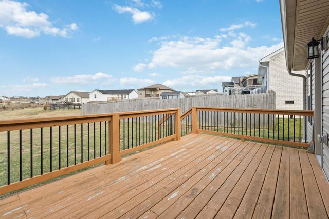 313 Wyldwood Way, Berea, KY 40403