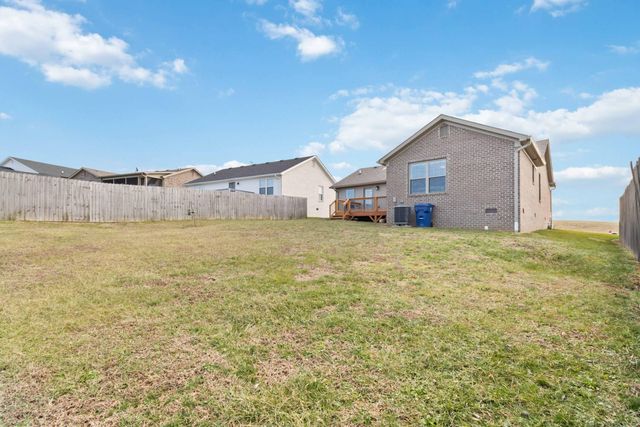 313 Wyldwood Way, Berea, KY 40403