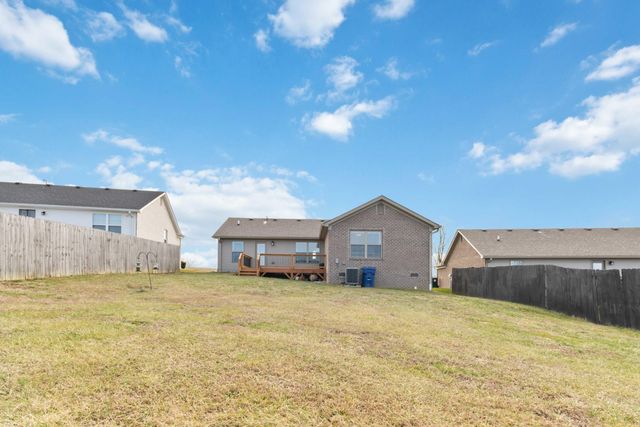 313 Wyldwood Way, Berea, KY 40403