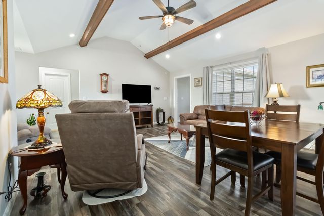 313 Wyldwood Way, Berea, KY 40403