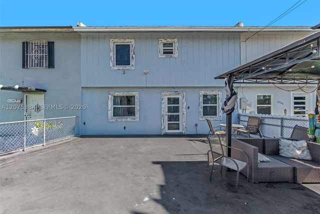 19137 NW 47th Ave, Miami Gardens, FL 33055