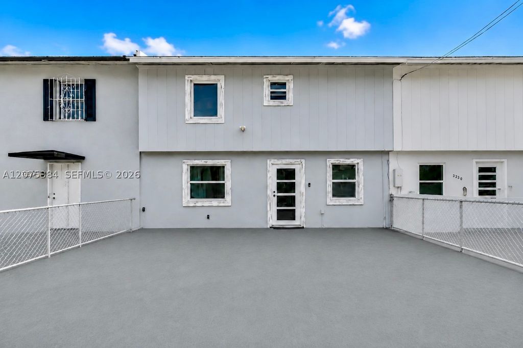 19137 NW 47th Ave, Miami Gardens, FL 33055