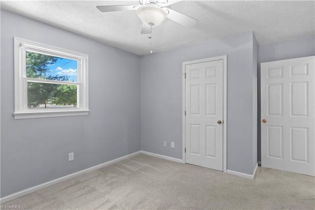 5245 Seward Circle, Pfafftown, NC 27040