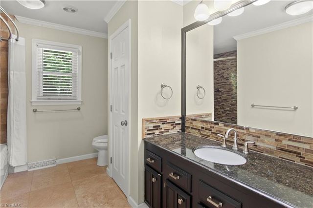 5245 Seward Circle, Pfafftown, NC 27040