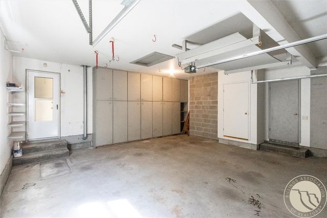 2002 Glendale Lane, Billings, MT 59102