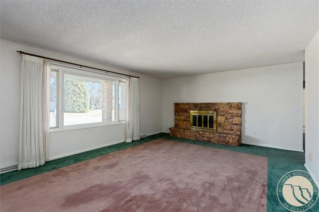 2002 Glendale Lane, Billings, MT 59102