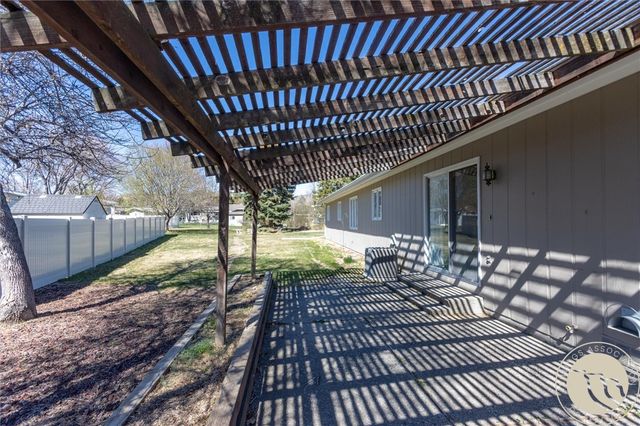 2002 Glendale Lane, Billings, MT 59102