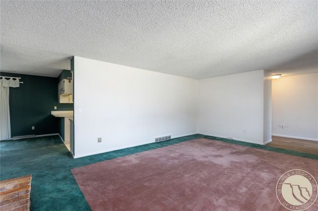 2002 Glendale Lane, Billings, MT 59102