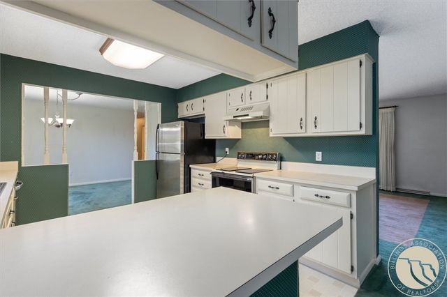 2002 Glendale Lane, Billings, MT 59102