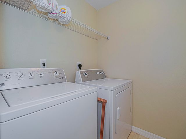 1838 Pointe West Way, Vero Beach, FL 32966