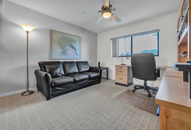 15074 WITNEY Road 205, Delray Beach, FL 33484