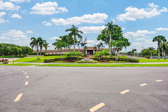 15074 WITNEY Road 205, Delray Beach, FL 33484