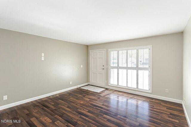339 Wilkshire Drive, Waterville, OH 43566
