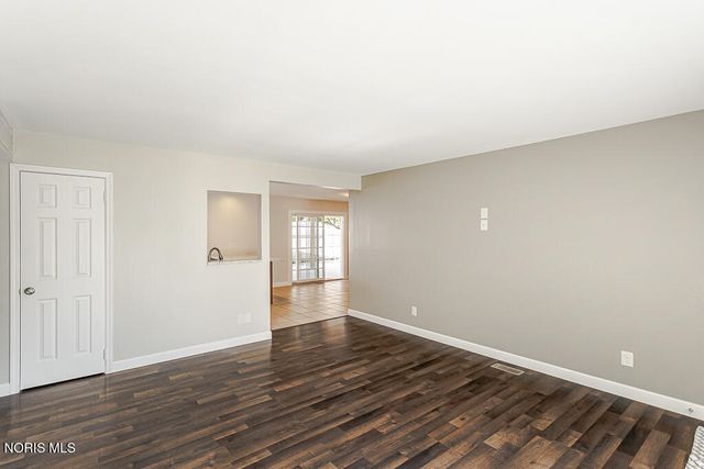339 Wilkshire Drive, Waterville, OH 43566