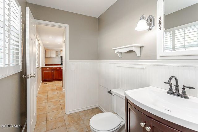 339 Wilkshire Drive, Waterville, OH 43566