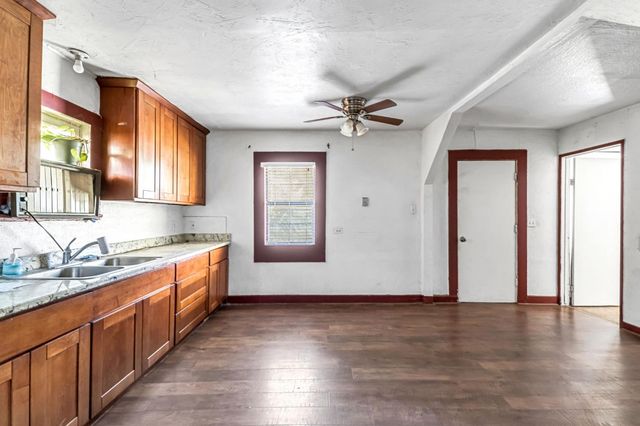 710 S G Street, Madera, CA 93637