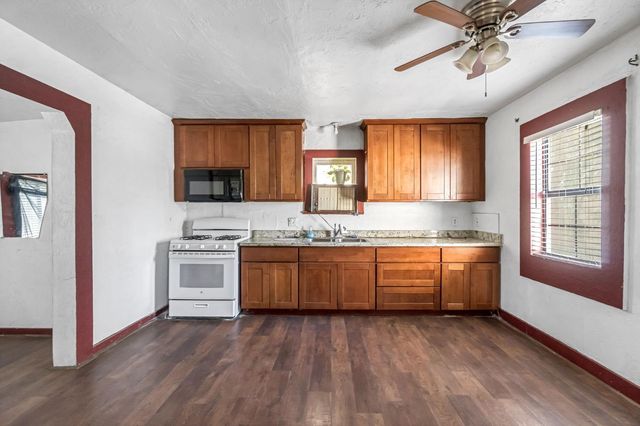710 S G Street, Madera, CA 93637