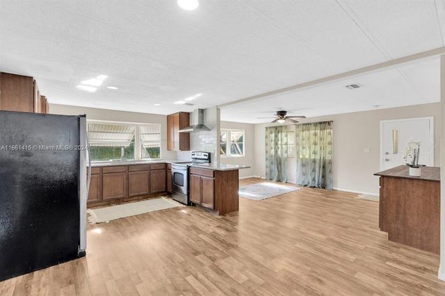 11932 Coral Pl, Boca Raton, FL 33428