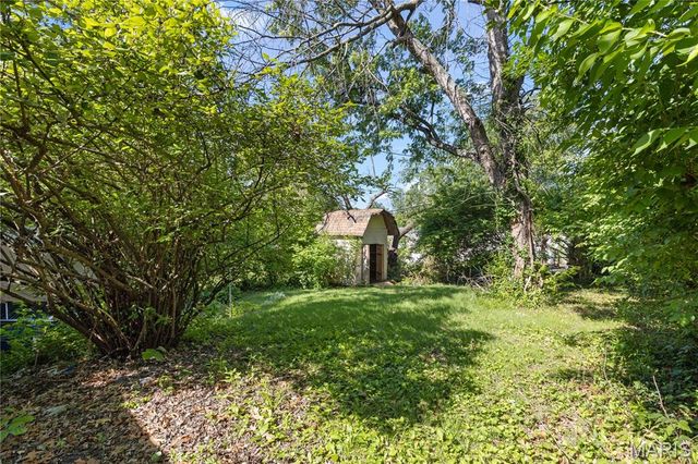 437 Warfield Avenue, St Louis, MO 63135