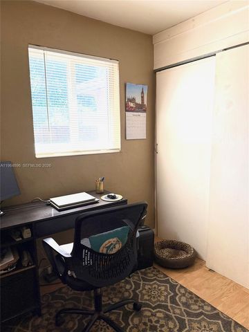 295 SW 9th St, Dania Beach, FL 33004