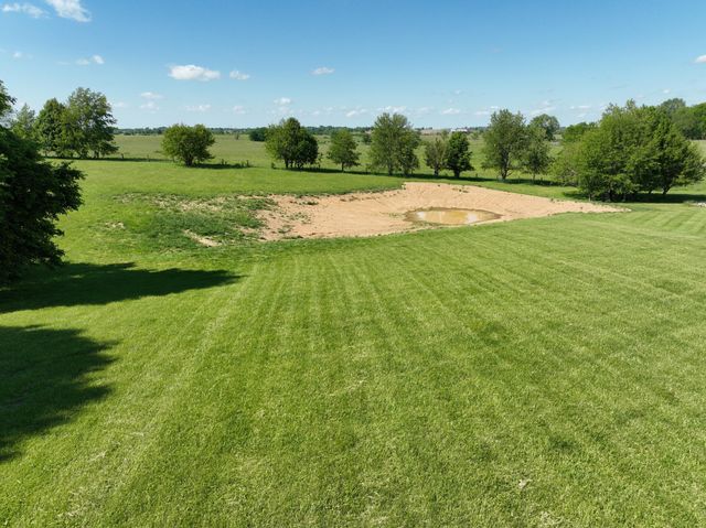 5865 Van Meter Road, Winchester, KY 40391