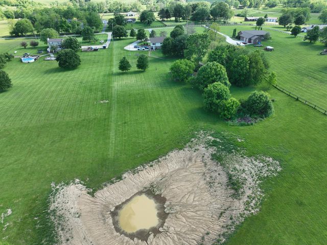 5865 Van Meter Road, Winchester, KY 40391