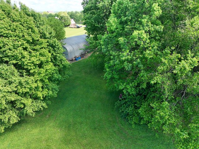 5865 Van Meter Road, Winchester, KY 40391
