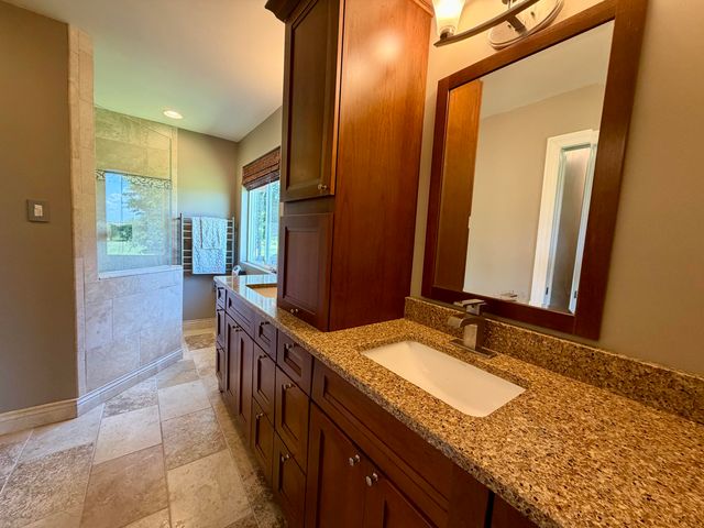5865 Van Meter Road, Winchester, KY 40391