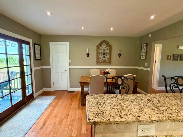 5865 Van Meter Road, Winchester, KY 40391