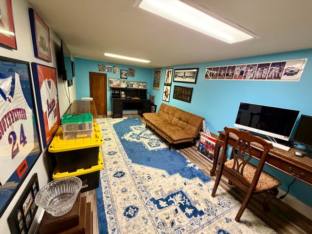 5865 Van Meter Road, Winchester, KY 40391