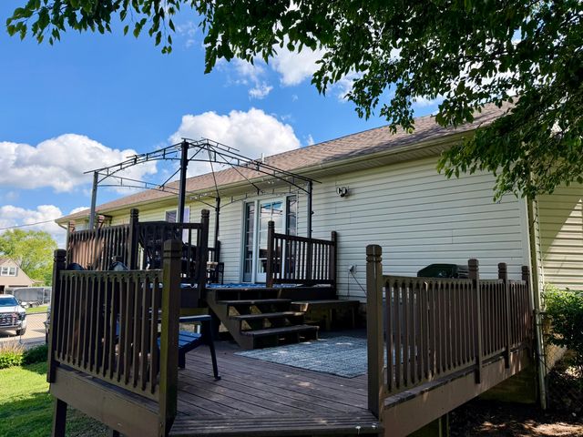 5865 Van Meter Road, Winchester, KY 40391