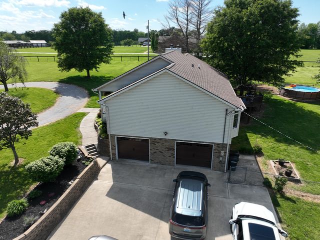 5865 Van Meter Road, Winchester, KY 40391