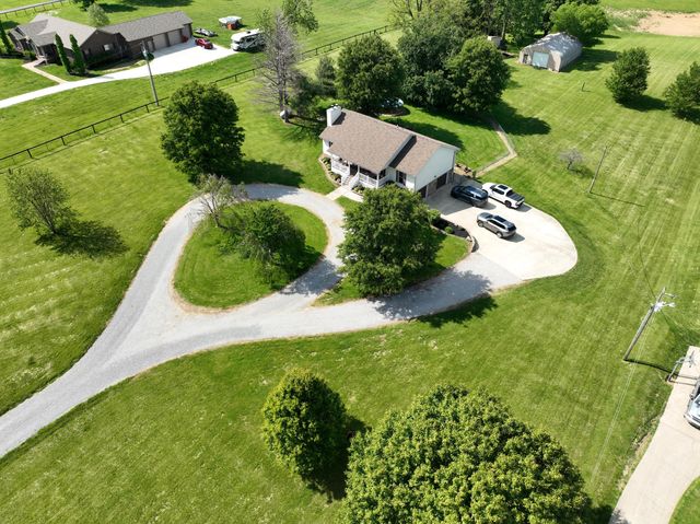 5865 Van Meter Road, Winchester, KY 40391