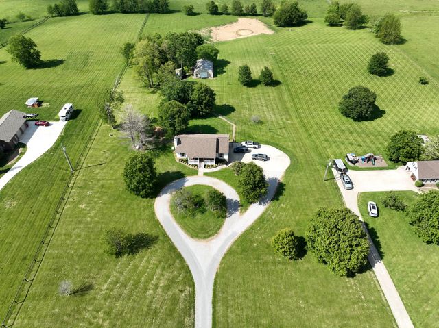 5865 Van Meter Road, Winchester, KY 40391