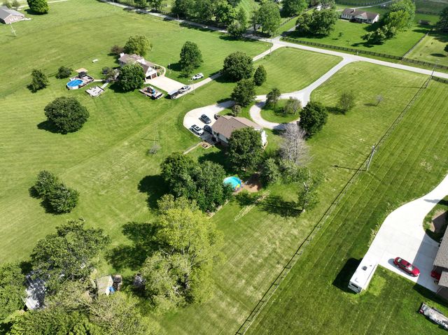 5865 Van Meter Road, Winchester, KY 40391