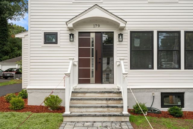 179 Woodcliff Rd, Newton, MA 02461