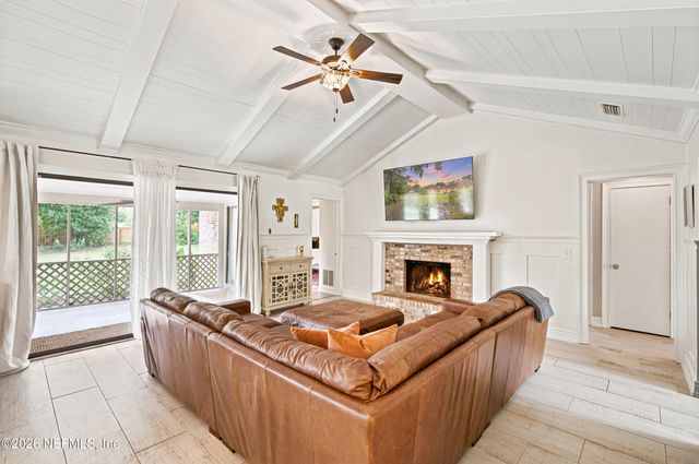4423 WOODSONG Loop W, Jacksonville, FL 32225