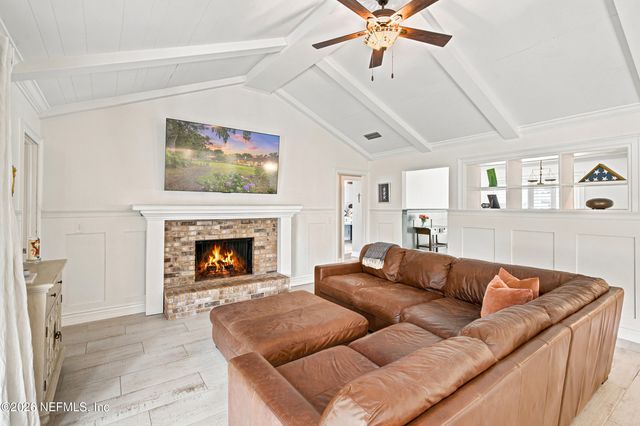 4423 WOODSONG Loop W, Jacksonville, FL 32225