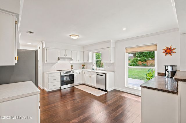 4423 WOODSONG Loop W, Jacksonville, FL 32225