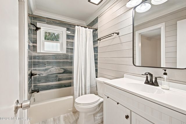 4423 WOODSONG Loop W, Jacksonville, FL 32225