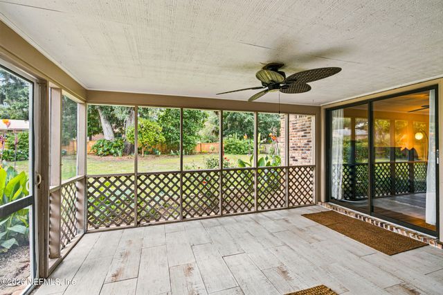 4423 WOODSONG Loop W, Jacksonville, FL 32225