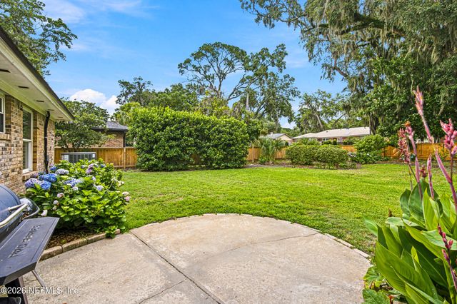 4423 WOODSONG Loop W, Jacksonville, FL 32225